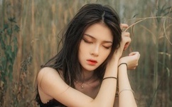 老师迈开腿让尝尝你的草莓作文